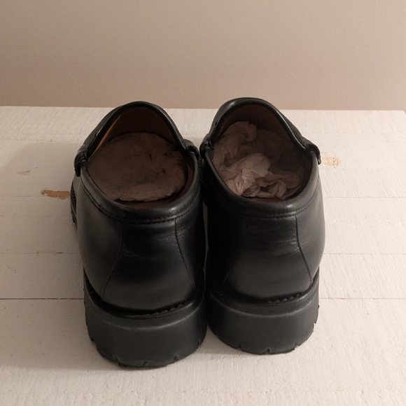 Women's Gucci leather loafers - Picture 2 of 16